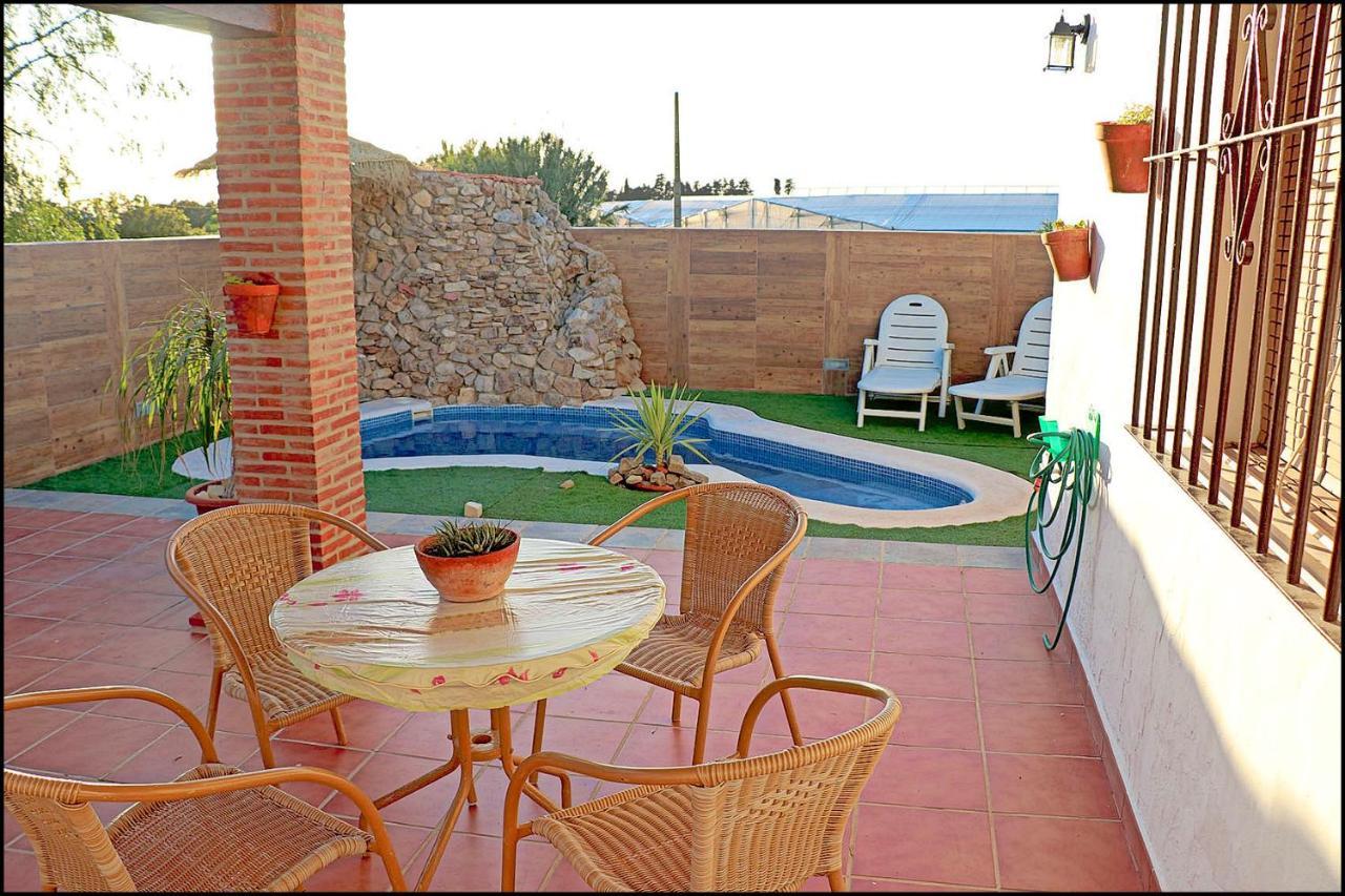 Acogedor chalet con piscina Conil De La Frontera Buitenkant foto