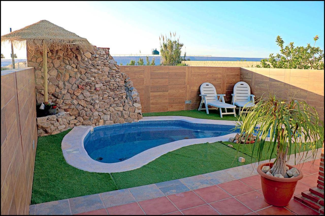 Acogedor chalet con piscina Conil De La Frontera Buitenkant foto
