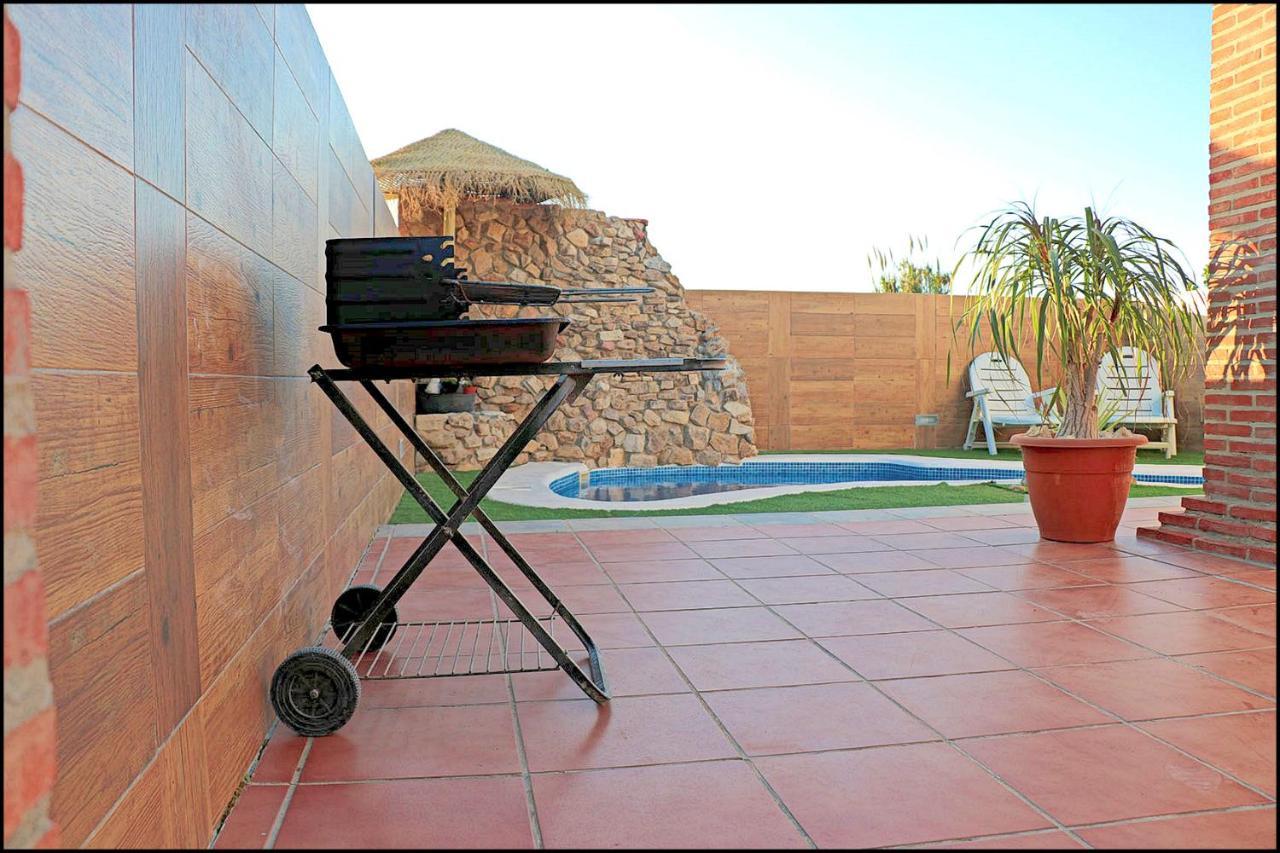 Acogedor chalet con piscina Conil De La Frontera Buitenkant foto