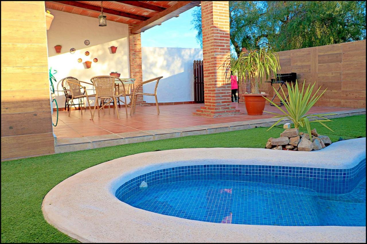 Acogedor chalet con piscina Conil De La Frontera Buitenkant foto